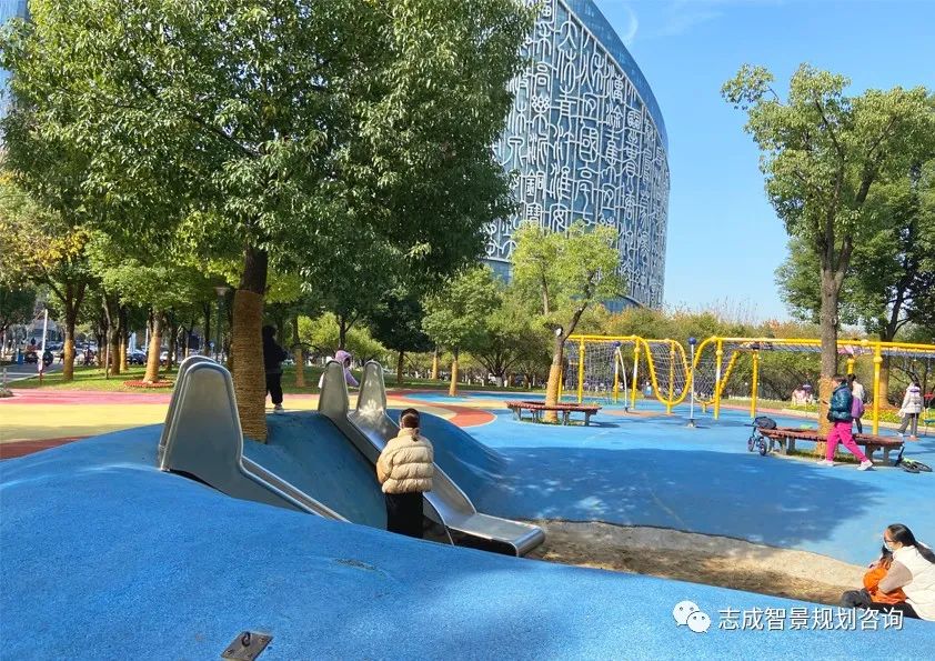 1681713696199418.jpg 640 (7).jpg